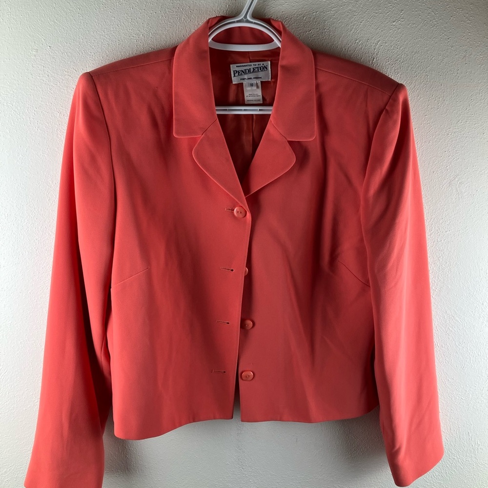 Pendleton Coral Blazer Size 10 – Made in USA – Classic Tailored Style
